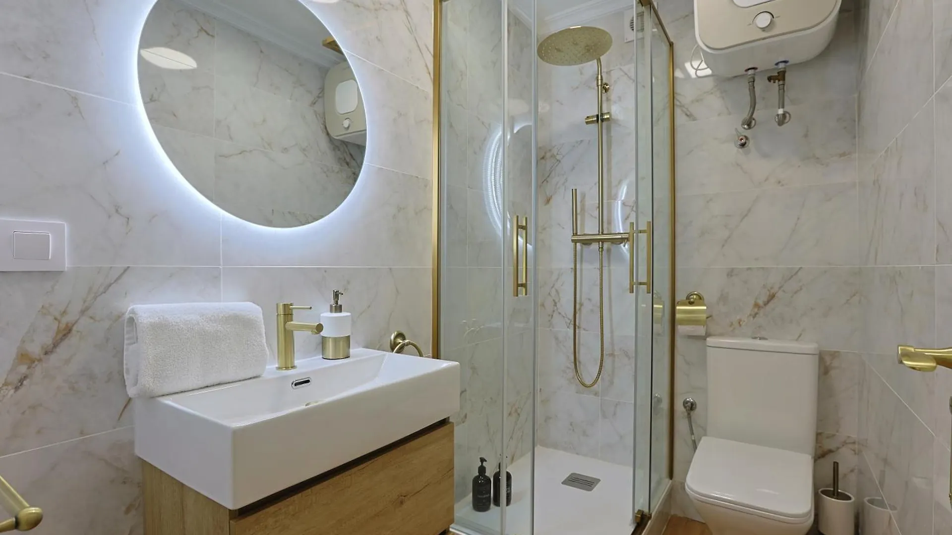 Avanti Rosario Seville Apartment